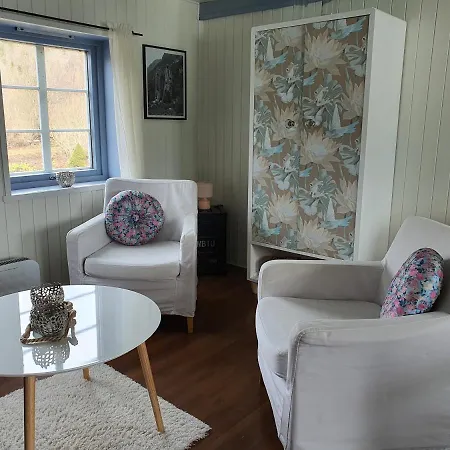 Aline's Stue, Utskarpen